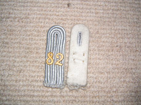 Infantry Leutnant Shoulder Straps
