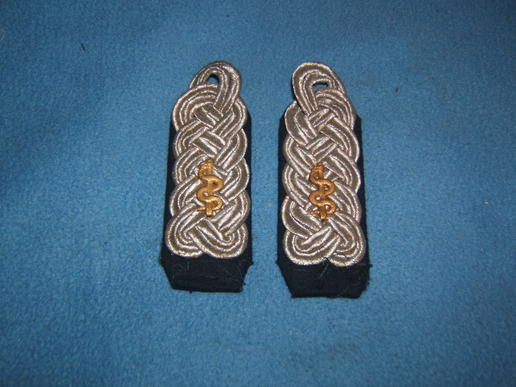Medical Officer's Shoulder Boards