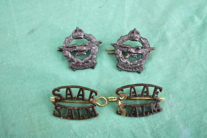 South African Air Force Collar & Shoulder Title insignia