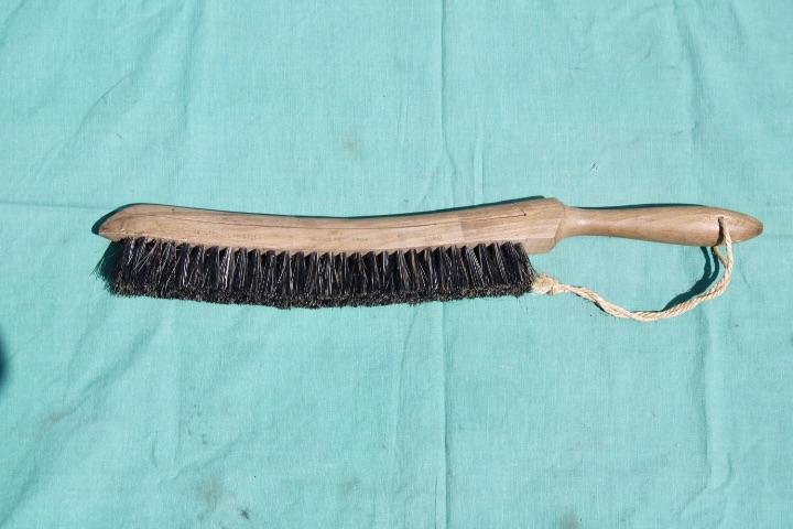 British Large Clothing Brush