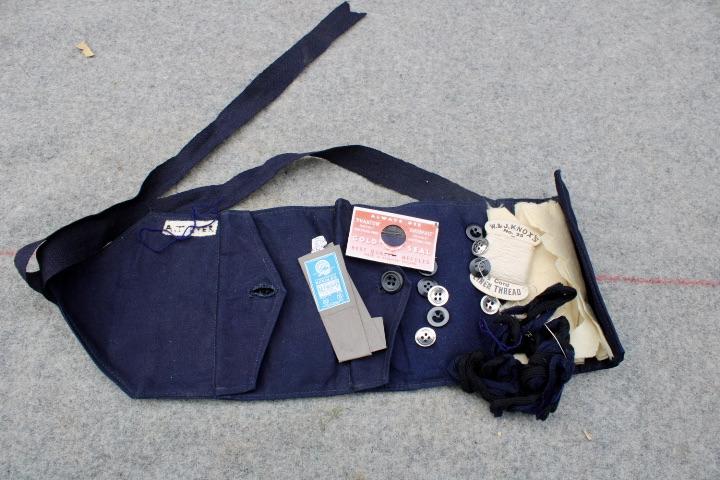 Royal Navy House Wife Sewing Kit