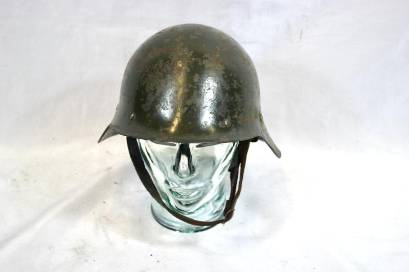 Spanish M26 Helmet