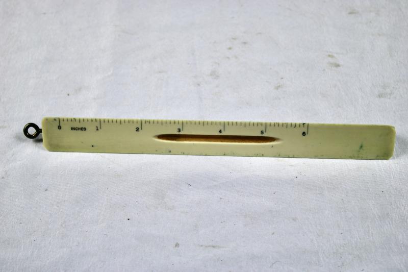 U.S. Army Ruler/Level