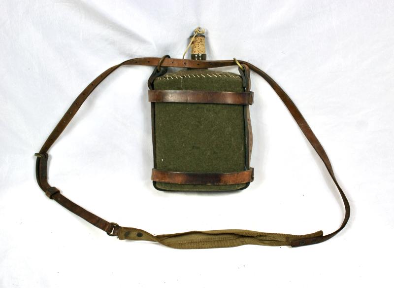 British 39 pattern Officers Water Bottle Set