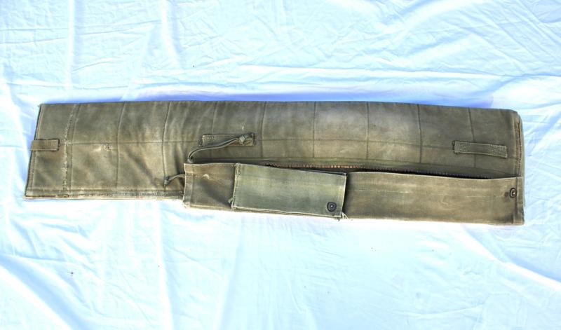 U.S.  M19150 Paratroopers Weapons Drop Bag