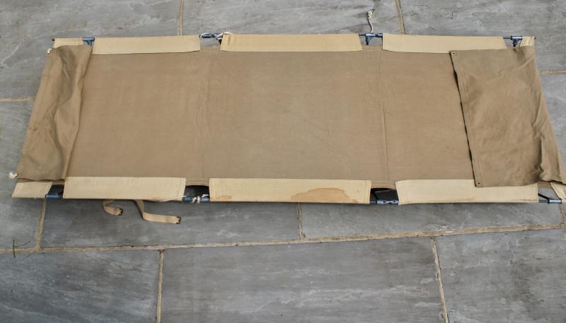 British Private Purchase Trifold Safari Camp Bed