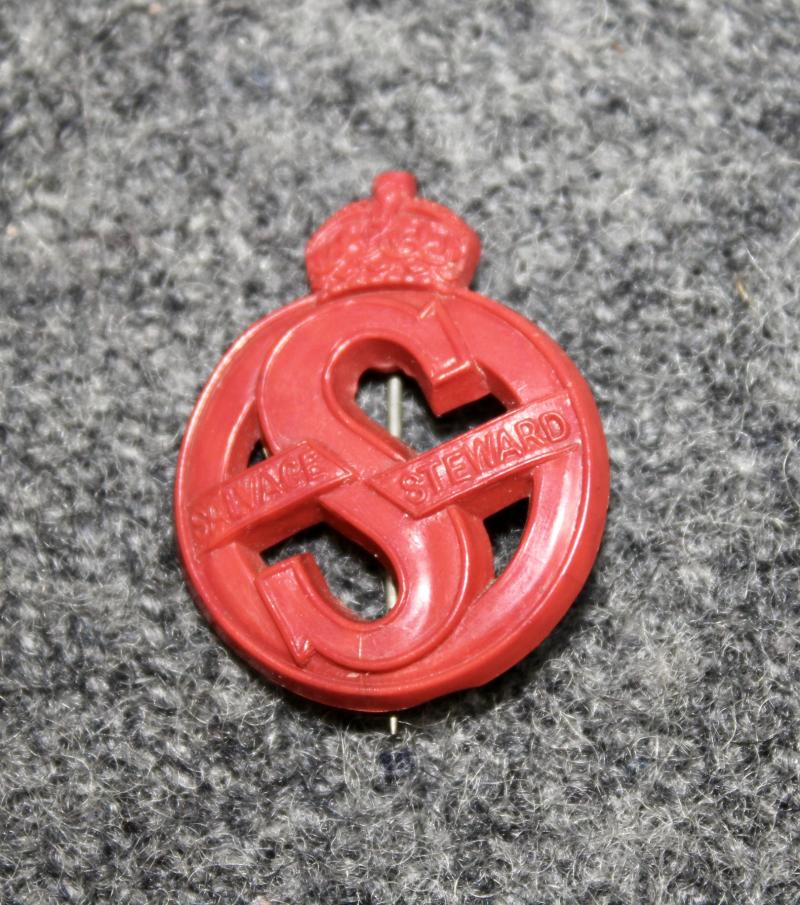 British Savage Steward Plastic Badge