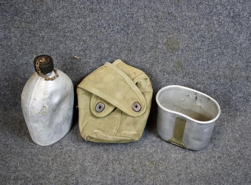 U.S. Marine Corps Water Bottle Set