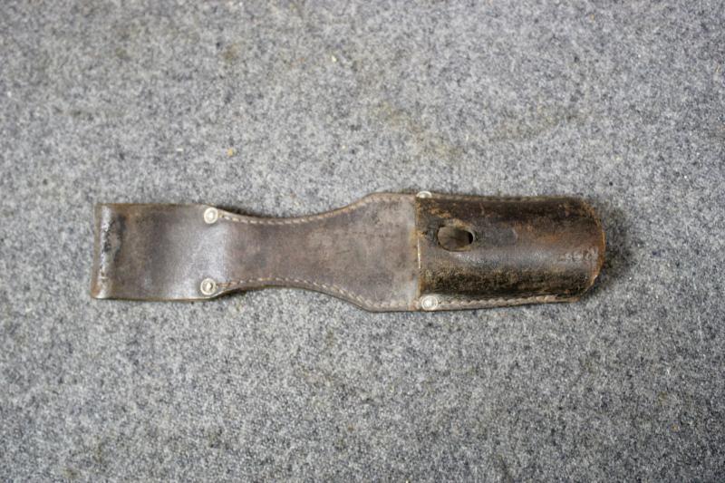 German S84/98 Bayonet Frog