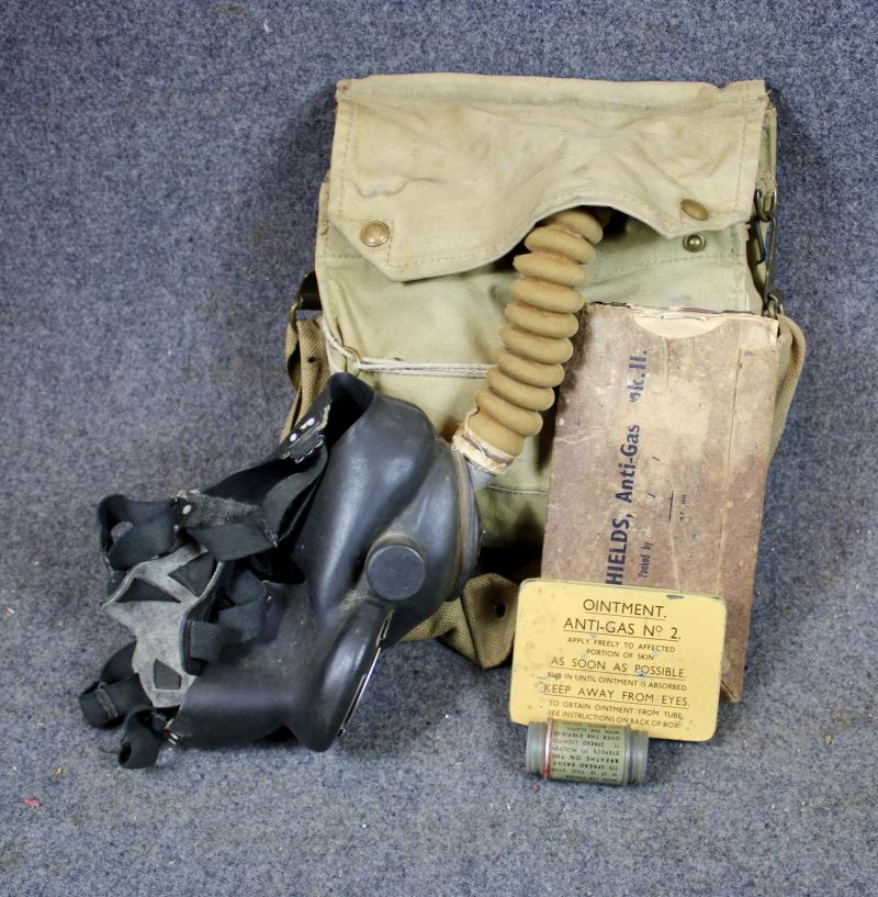 British MKV Gas Mask & Contents