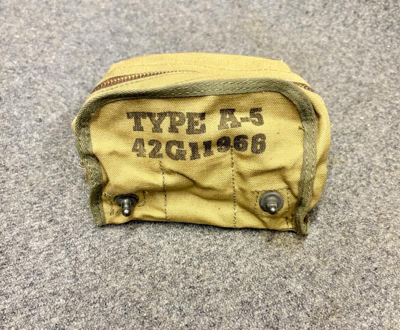 U.S. Army Air Corps Type  A-5 Flare Cartridge Pouch