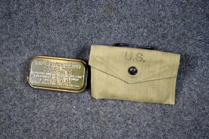 U.S. Carlisle Field Dressing & British Made Pouch