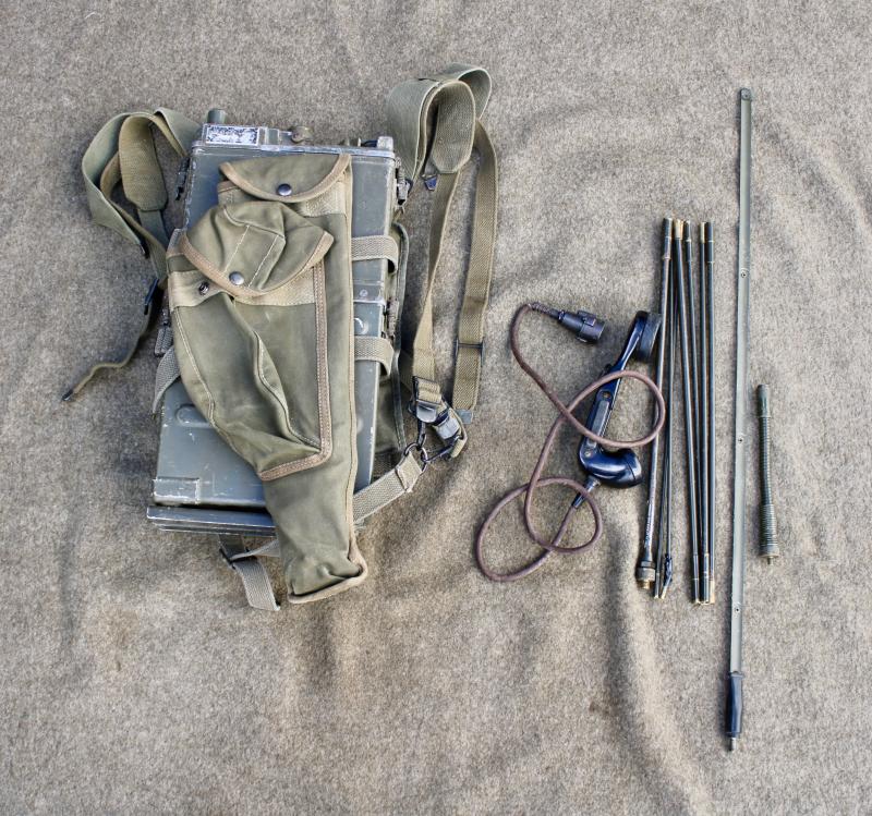 U.S. ANPRC-10 Radio Reciever