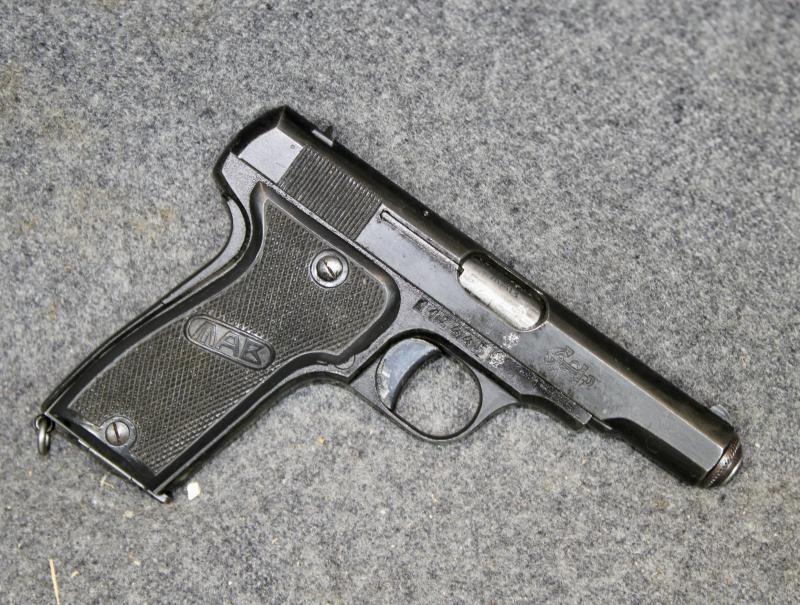 French MAB Model D Type II Pistol     ( Pre-EU/UK Deactivation )