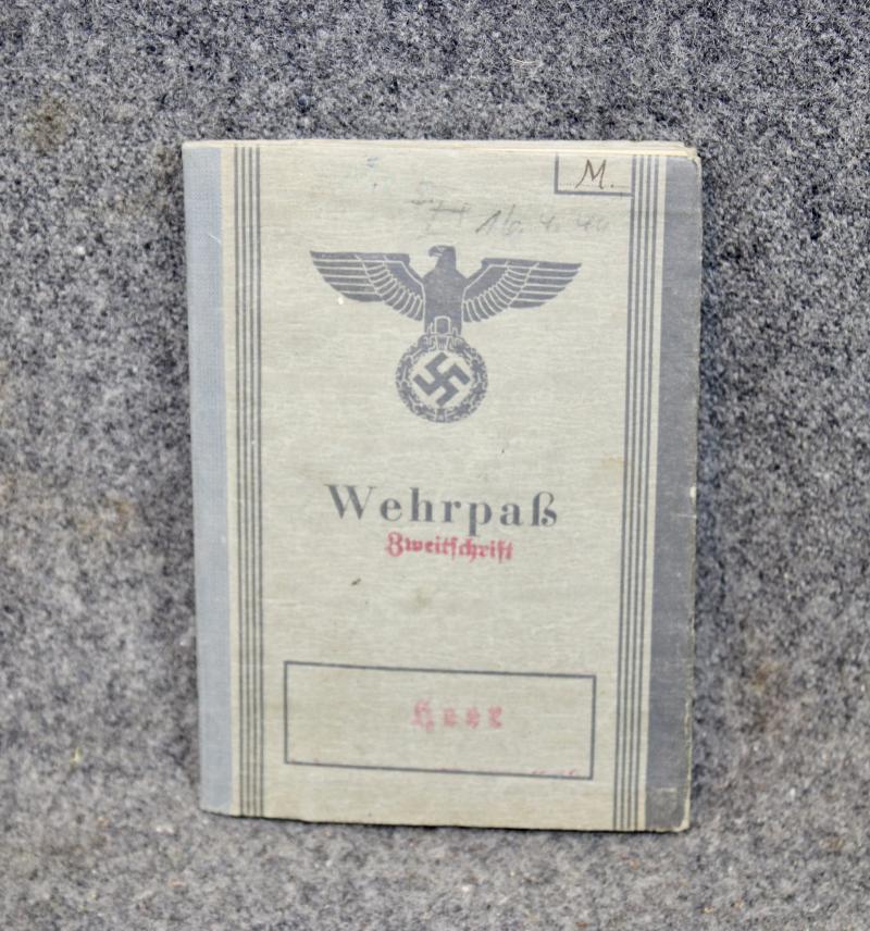 Wehrpass  ( Army )