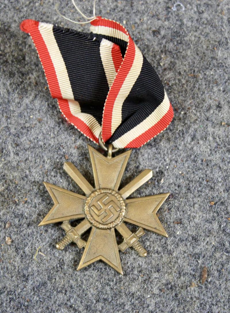 2nd Class War Merit Cross With Swords