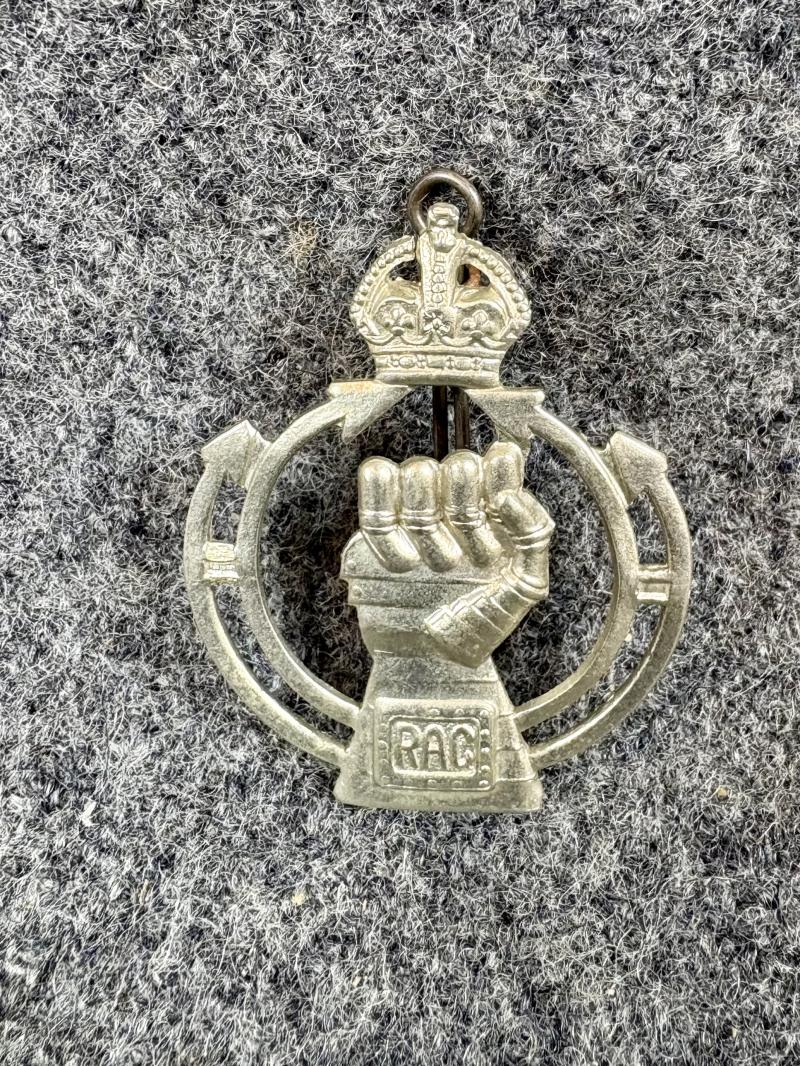 Royal Armoured Corps Cap Badge