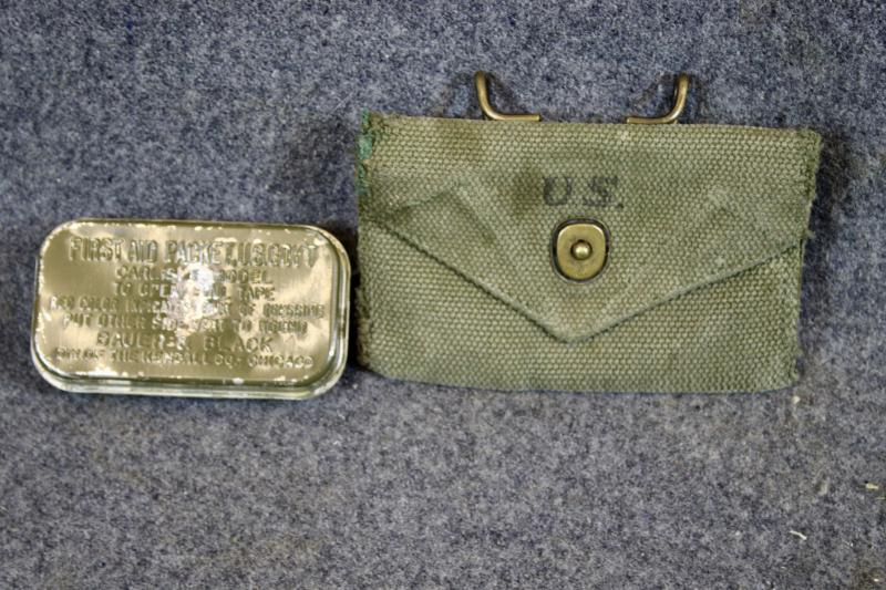 U.S. M1924 Field Dress Pouch & Carlisle Tin