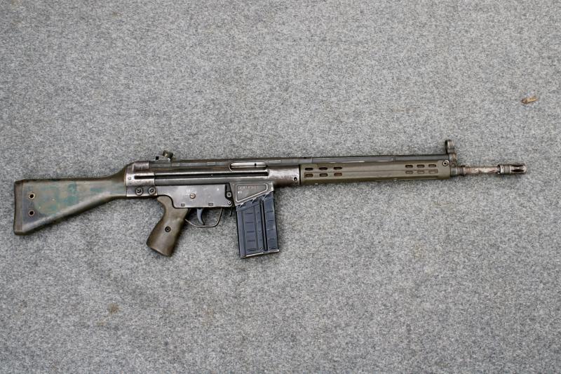 Rhodesian Deactivated G3 Assault  Rifle