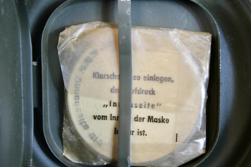 German M38 Gas Mask & Canister