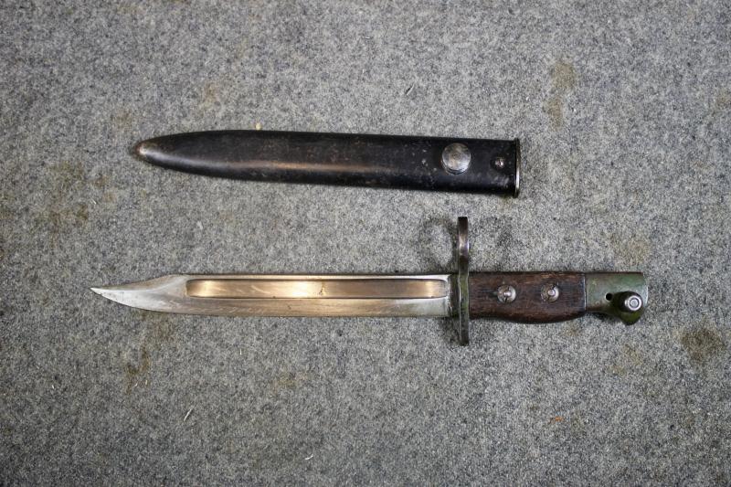 British No5 Bayonet