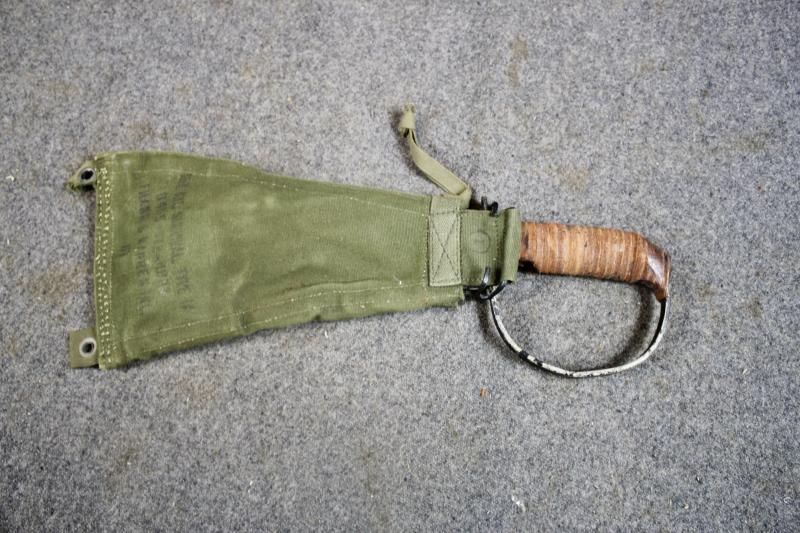 U.S. Type IV Survivial Ax