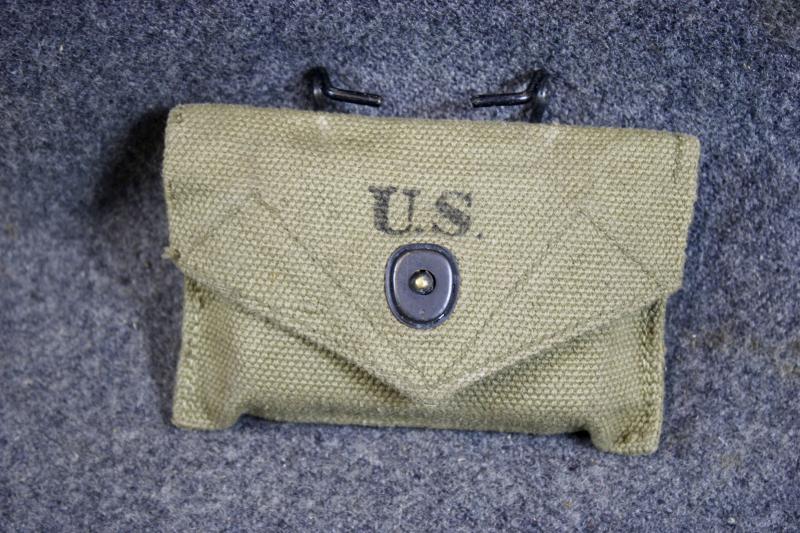 U.S. M1942 Field Dress Pouch & Carlisle Tin