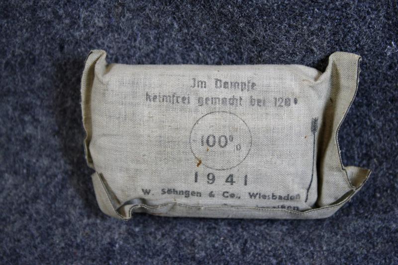 German Small Field Dressing