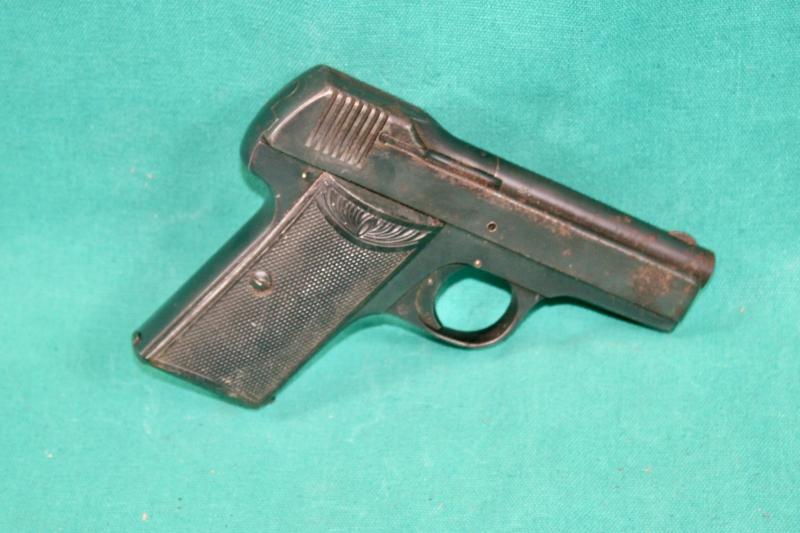 German Menta Pistol        ( Pre-EU/UK Deactivation )