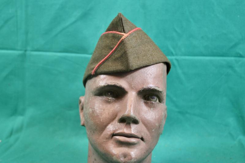 U.S. Army Garrison Cap. ( Field Artillery )