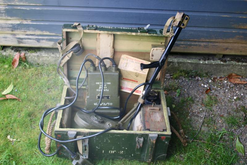 British MK4 Mine Detector