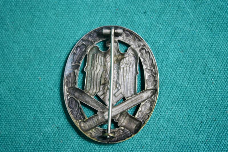 General Assault Badge