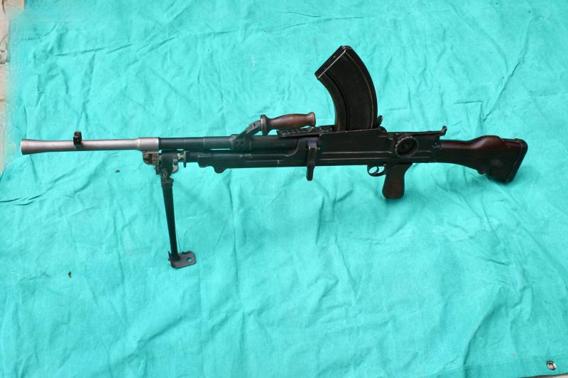 British MK1 Bren Gun & Transit Box ( Pre-EU/UK Deactivation )