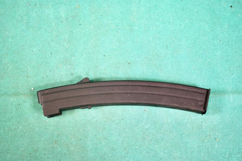 British Sterling SMG Magazine