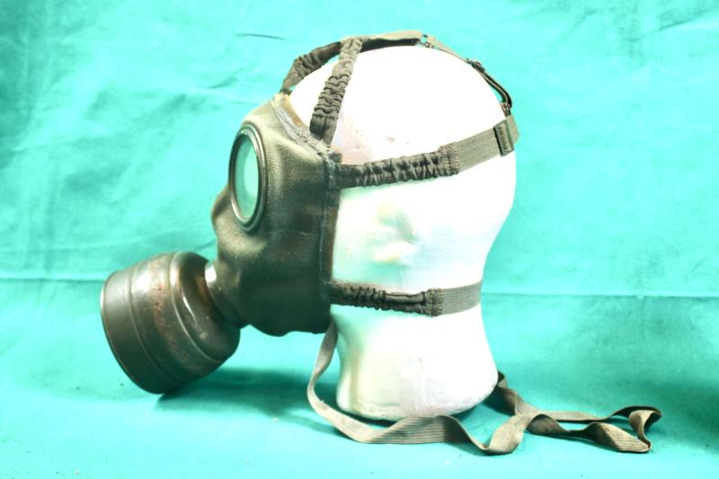 German Gas Mask & Canister