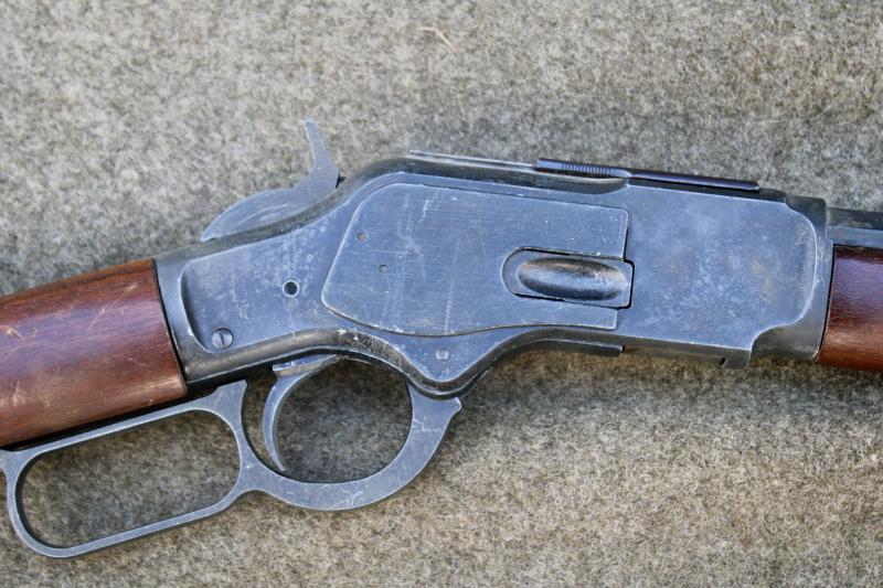 Replica U.S. Winchester Model 1873 Rifle
