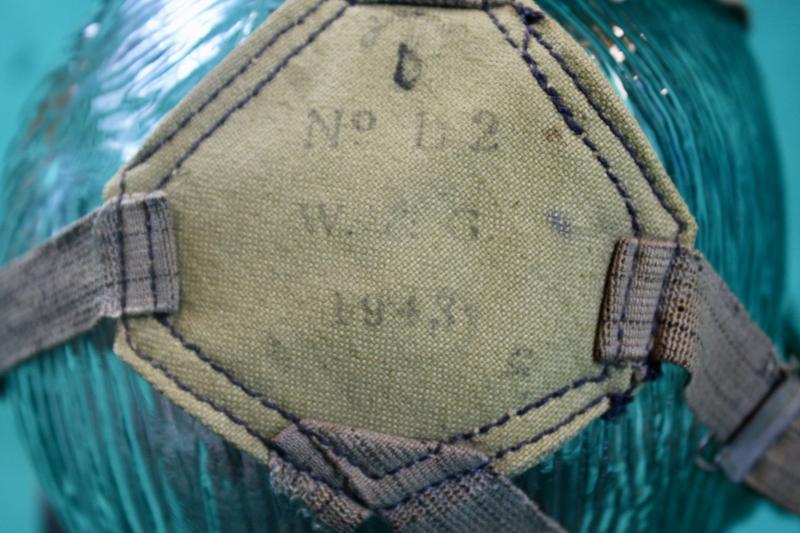 Canadian Light Weight Gas Mask & Contents