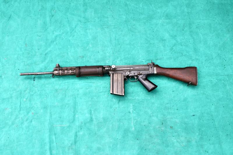 Israeli FN FAL