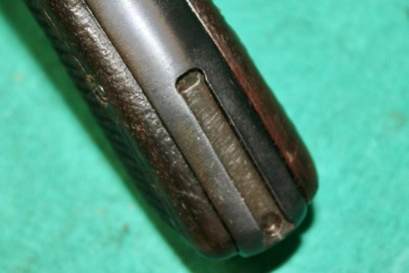 Deactivated Belgium GP35 Browning Hi-Power